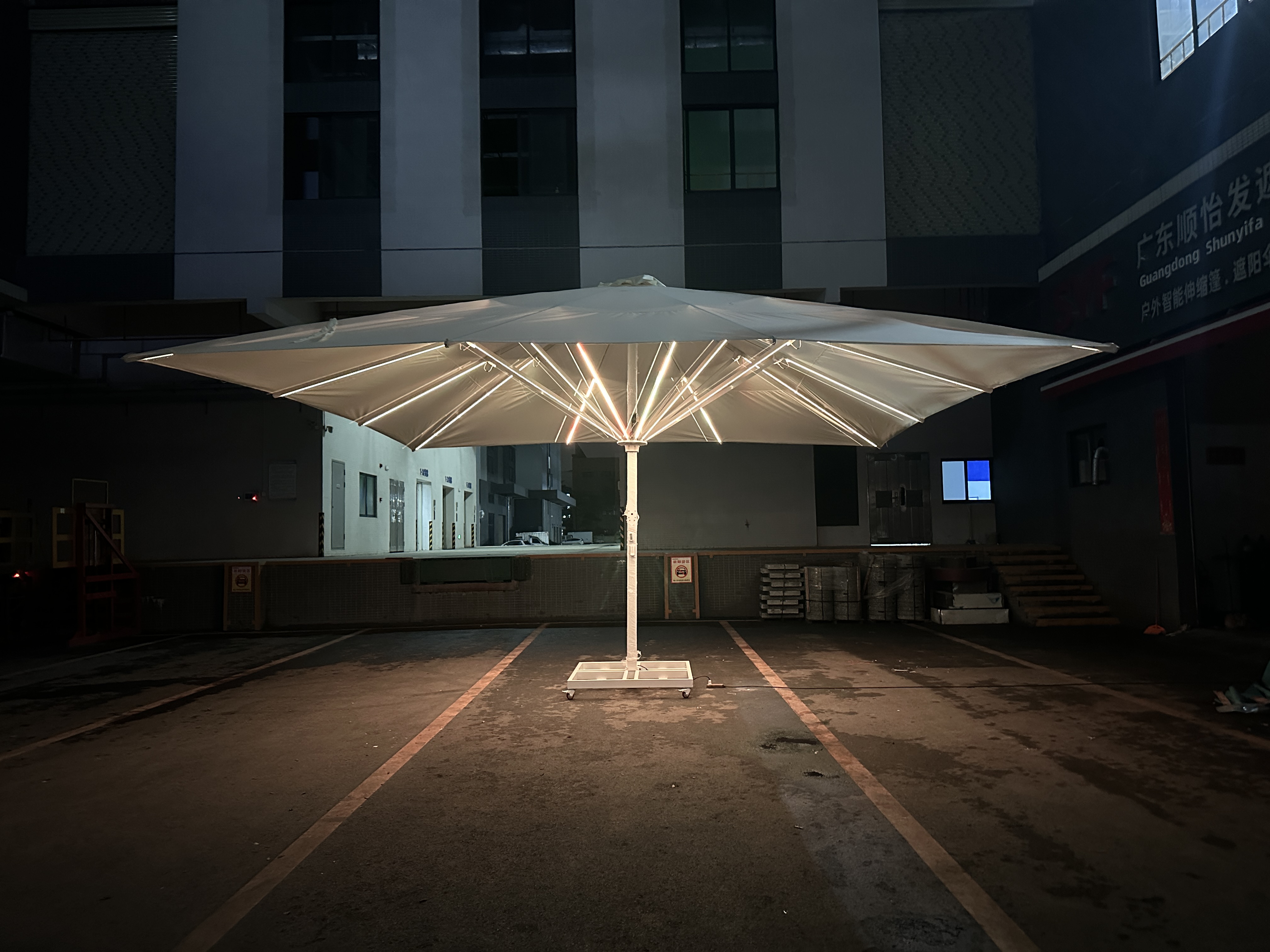 7M Outdoor Furniture LED Umbre - Outdoor Furniture Supplier 리뷰 및 가격